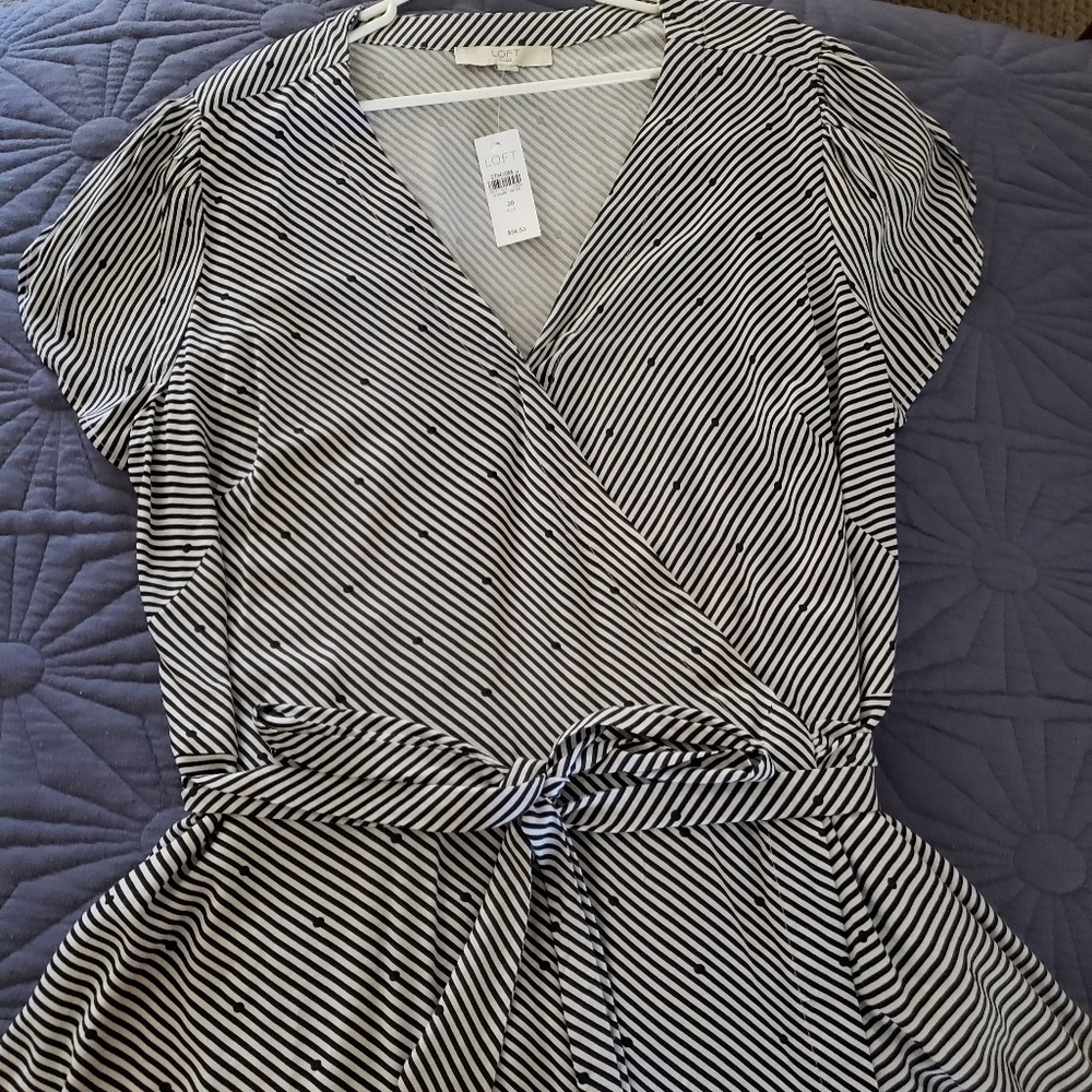 NWT Loft brand size 20 (2X) blouse